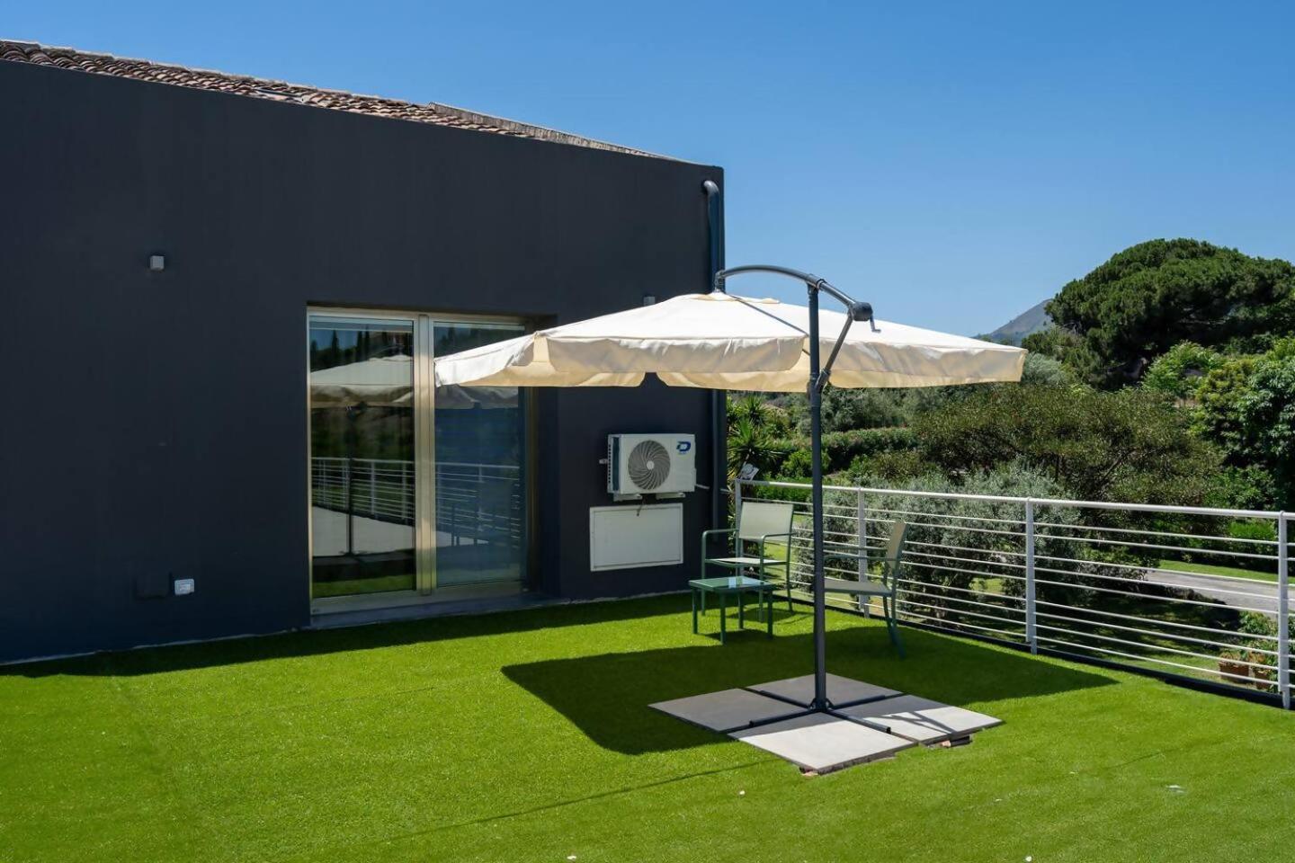Villa Persea Santa Venerina Eksteriør bilde