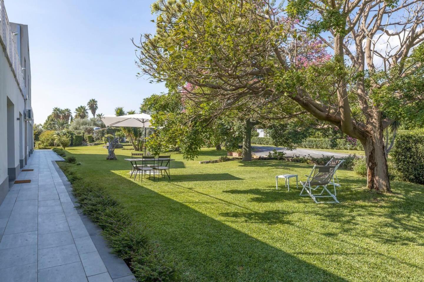 Villa Persea Santa Venerina Eksteriør bilde